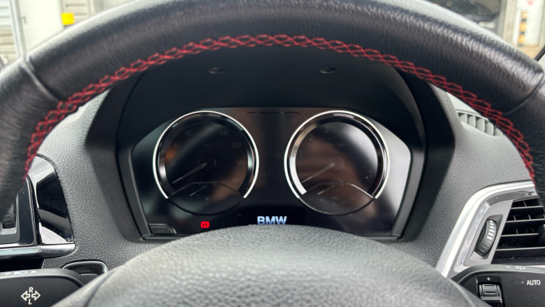 BMW 2 Series 218i Sport 2dr [Nav] Petrol Coupe